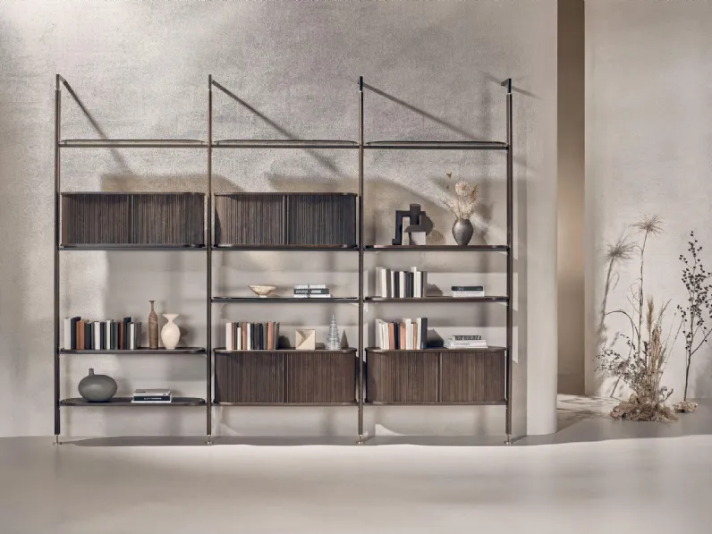 Libreria Stem in legno e metallo con mensole in vetro di Nature Design