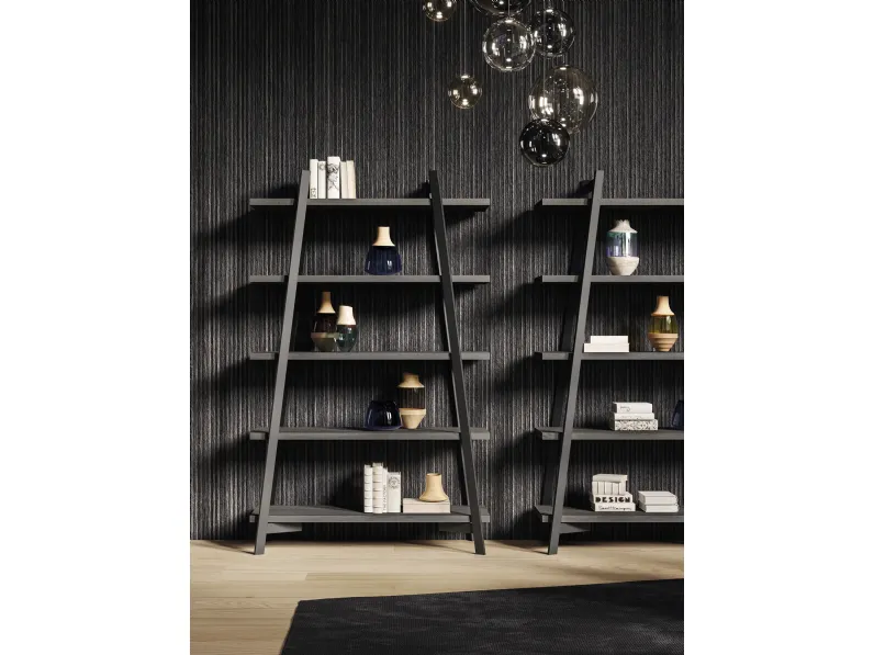 Libreria Step di Devina Nais