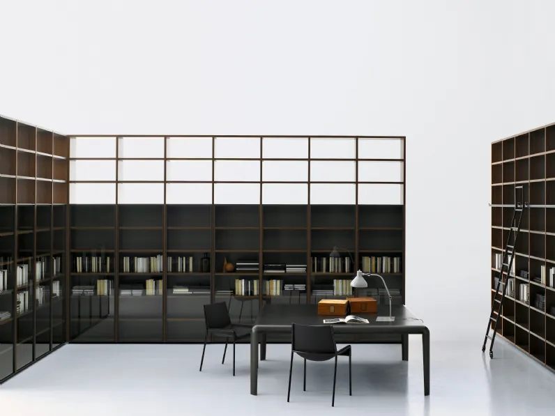 Libreria componibile divisoria in legno e vetro System Vetrina di Porro