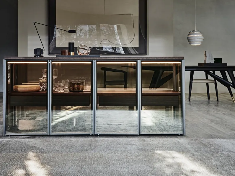 Madia di design Adrien in vetro e alluminio di Molteni&C