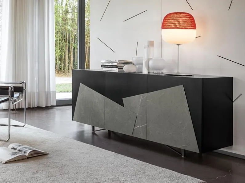 Madia Athena in laccato con inserti in ceramica di Compar Italia