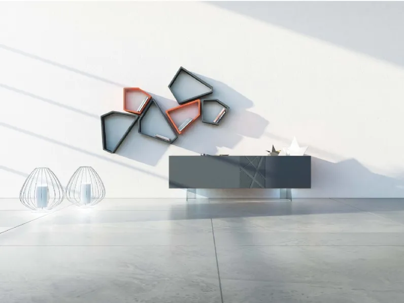 Madia Bassorilievo 31 Cemento_1 di Voltan