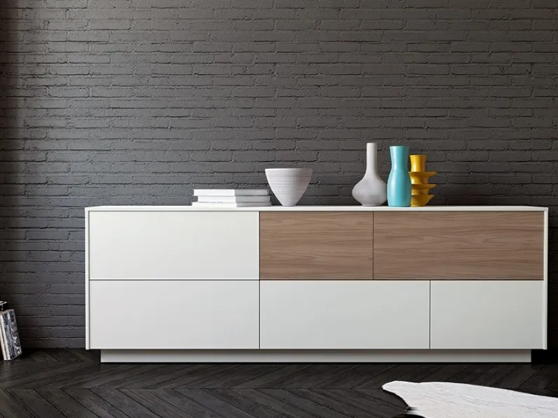Madia in laccato e melaminico Cloé Bianco/Noce di Zanotti Mobili