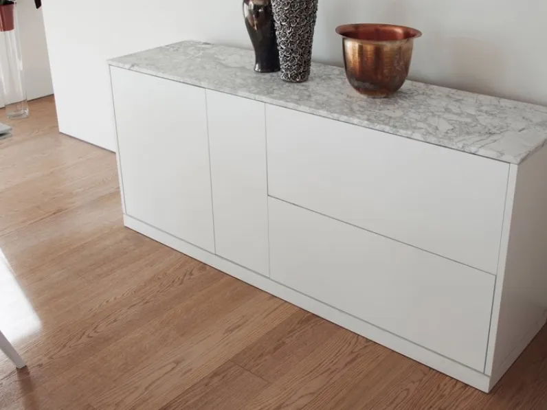 Madia Contour 185 01 in MDF laccato bianco opaco con top in ceramica di Domitalia