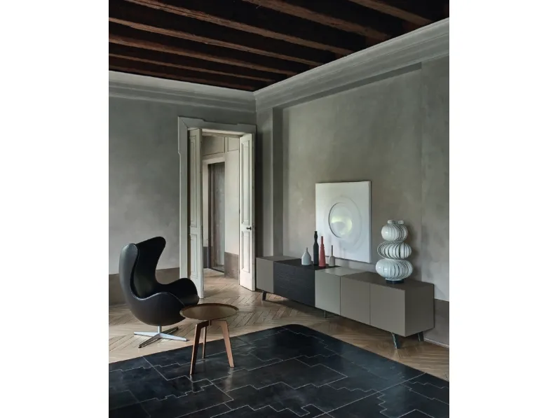 Madia Domino Più 15P in laccato opaco di Sangiacomo