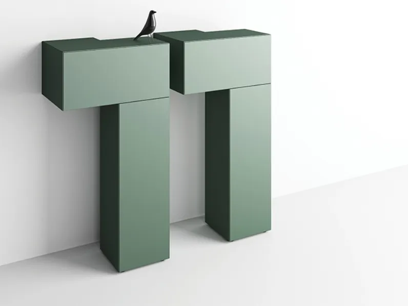 Madia Formosa Inchinata di Minotti Italia