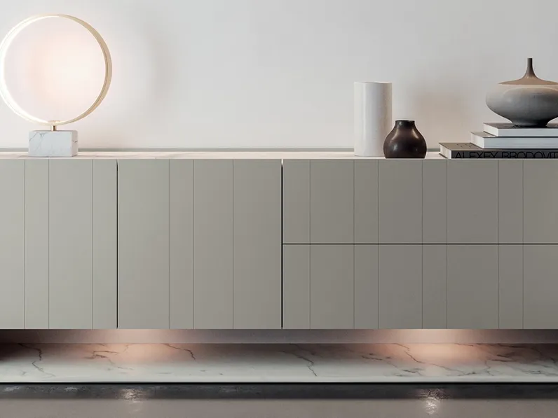 Madia in laccato Gold di Kico