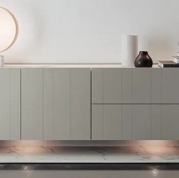 Madia in laccato Gold di Kico