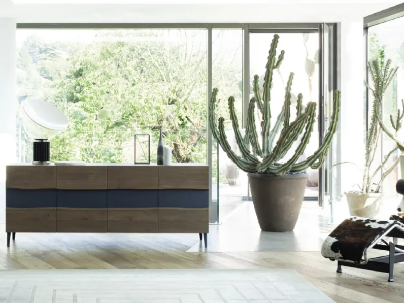 Madia Iron Twins di Devina Nais