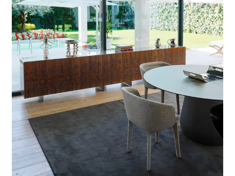 Madia in Noce Canaletto con decori serigrafati e scocca in laccato opaco Le Jardin di Horm