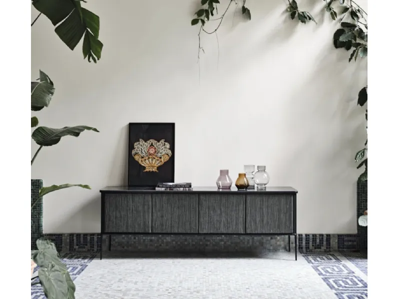 Madia Lea H73 in legno con ante rivestite in tessuto di Midj