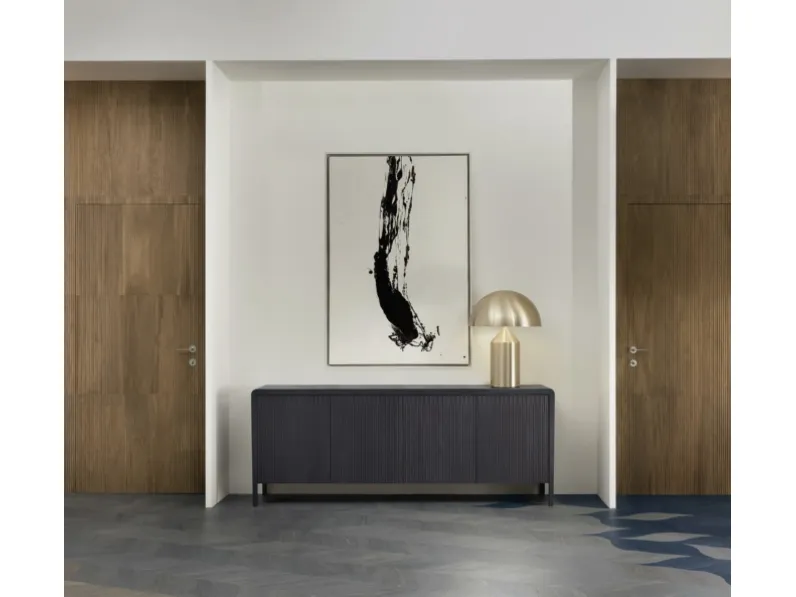 Madia Leonardo L419 in noce americano massello con lavorazione ad effetto 3D di Arte Brotto