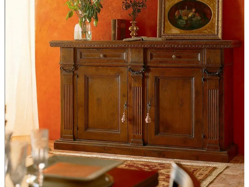 Madia classica 300 in legno massello a due ante e due cassetti di Paganelli