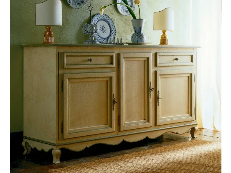 Madia in legno 429 a tre ante e due cassetti di Paganelli