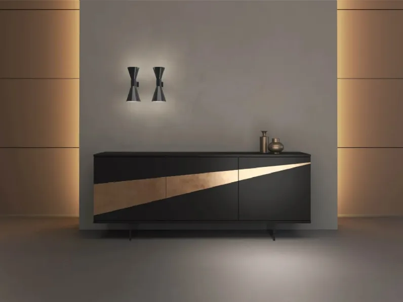 Madia Ikona Oak in legno laccato opaco con inserto in foglia bronzo di Fratelli Mirandola