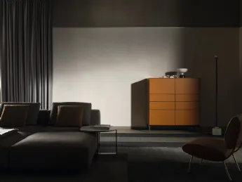 Madia 505 Up Sideboard 04 di Molteni & C: essenziale eleganza architettonica per il tuo living.