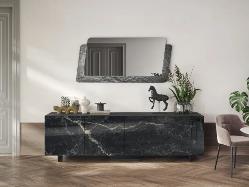 Madia Sideboard 04 in finitura marmo nero di Scavolini