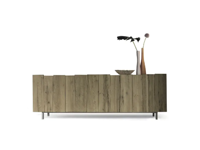 Madia Urban Ranch di Devina Nais