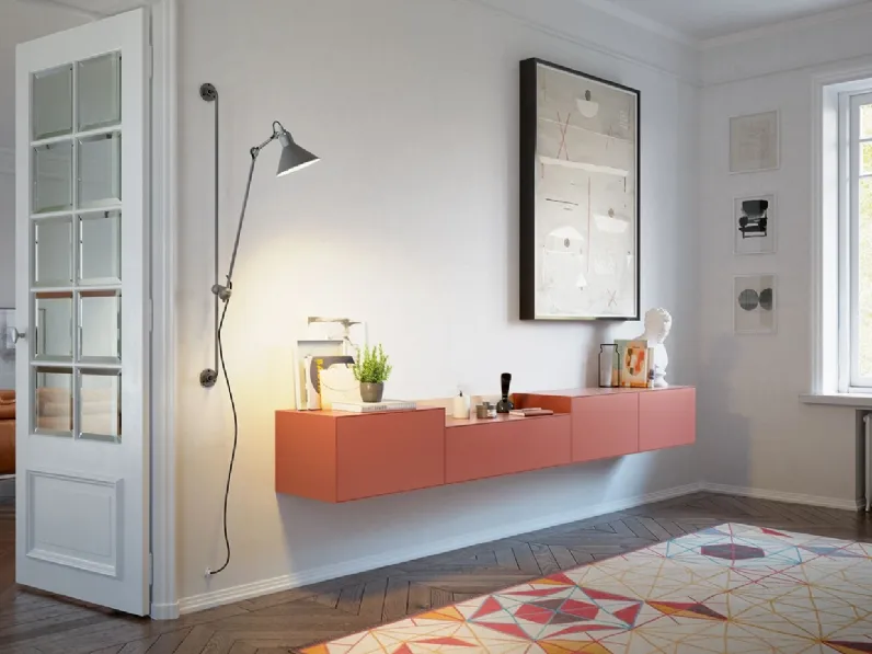 Mobile sospeso Lauki finitura Natural Oak e laccato Brick di Treku