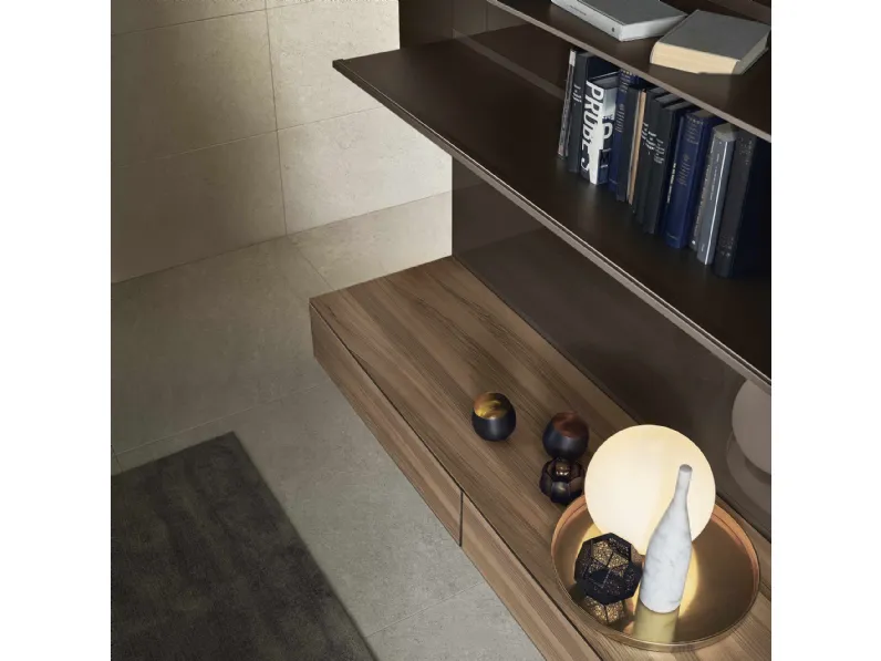 Parete Attrezzata Abacus in vetro Caffè lucido e Noce di Rimadesio