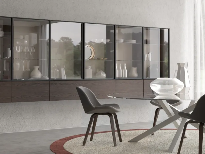 Parete Attrezzata sospesa Aliante composizione 08 in legno con ante in vetro di Linegianser