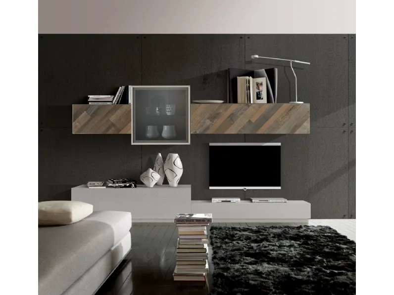 Parete Attrezzata in frassino e legno antico con pensile con anta in vetro fumè Spazio Contemporaneo comp 15 di Euromobili