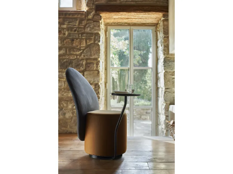 Poltroncina Loomi in pelle e tessuto di Opinion Ciatti