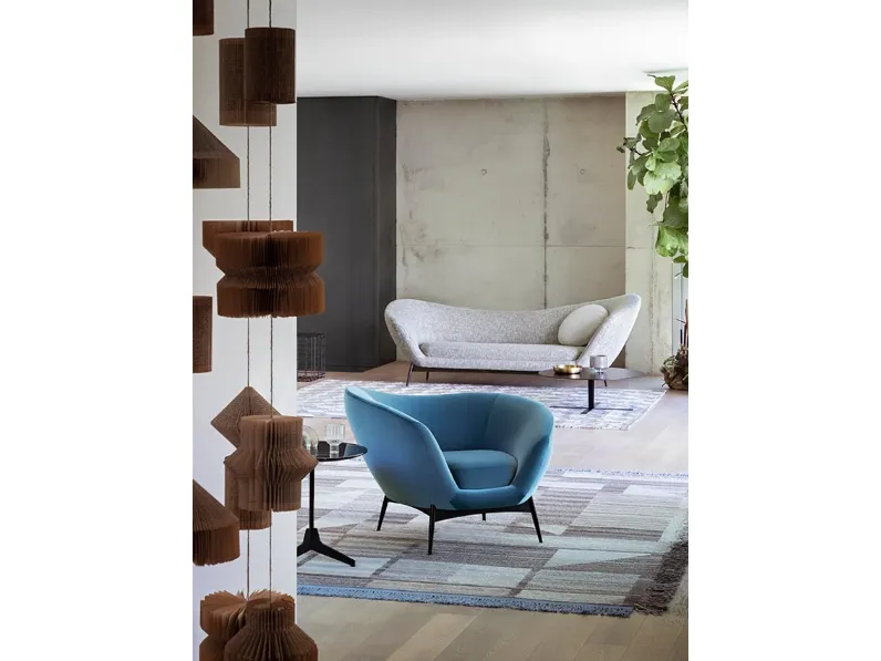 Poltroncina Oltremare in velluto di Saba