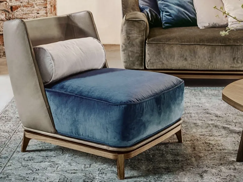 Poltroncina Opera in pelle di Vibieffe