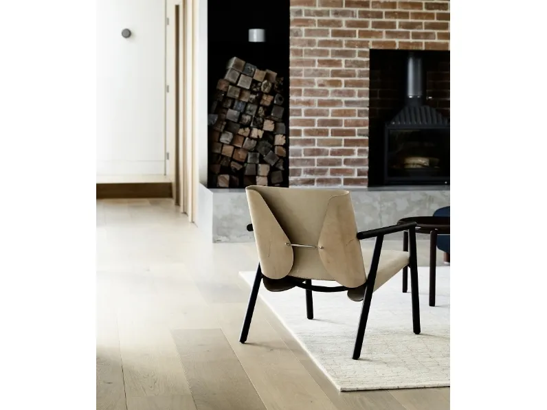 Poltroncina in cuoio 1085 Edition di Kristalia