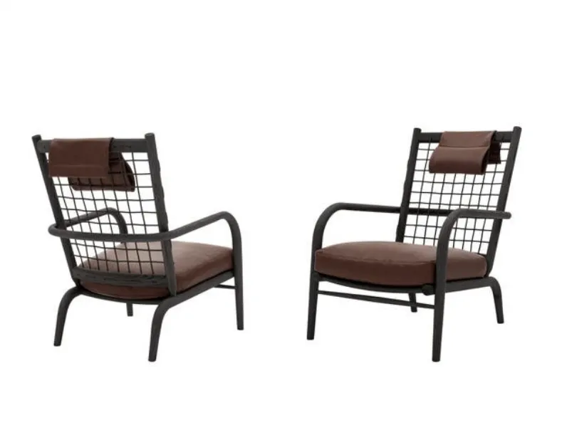 Poltroncina in legno Alvar di B&B Italia