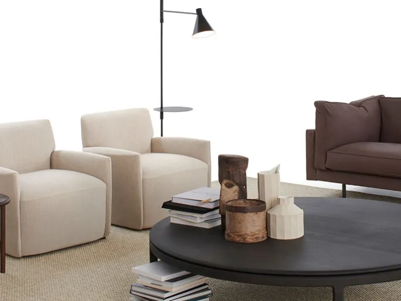 Poltroncina in tessuto Ami di De Padova