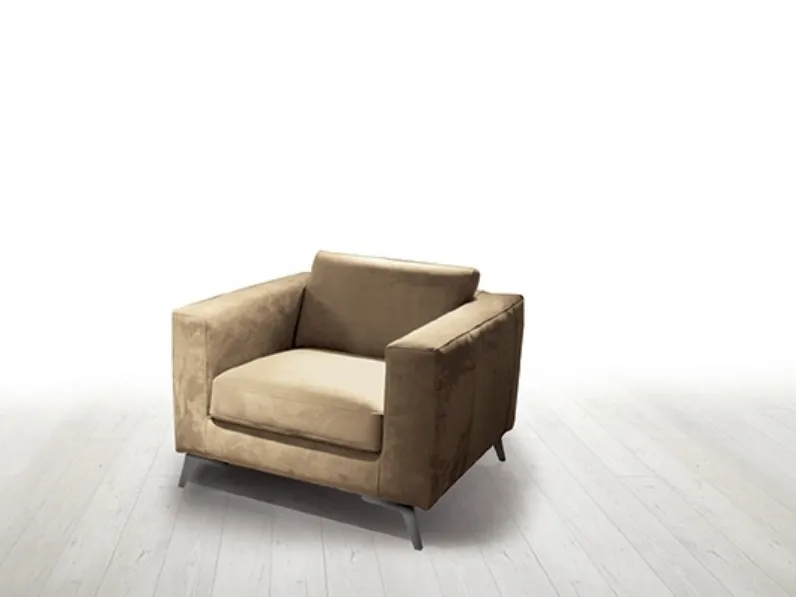 Poltrona Moving di Astor poltrone e divani