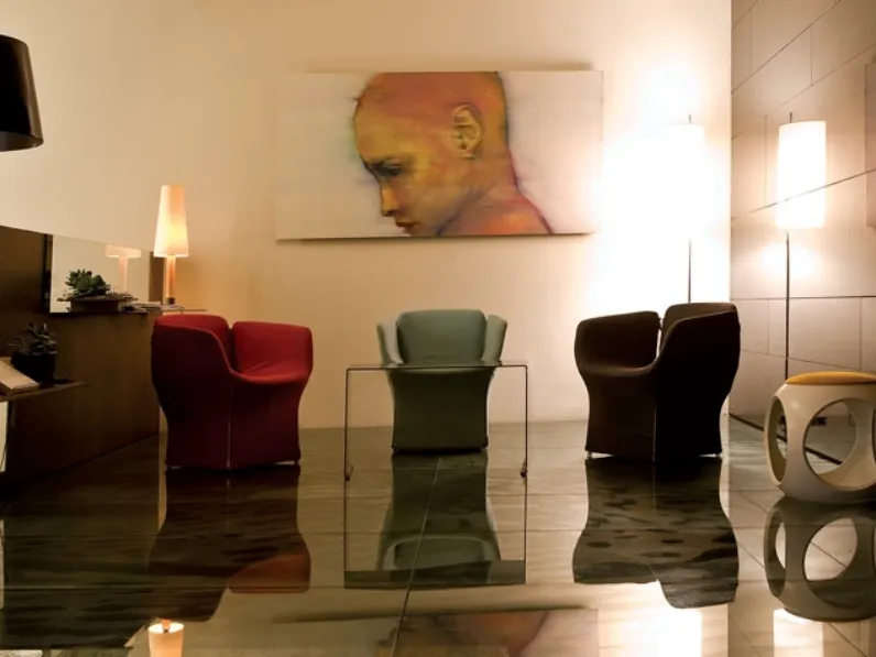 Poltrona in tessuto Bloomy di Moroso