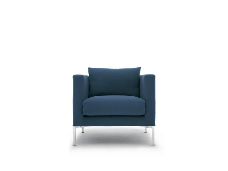 Poltroncina in tessuto con piedini in acciaio Box di Living Divani