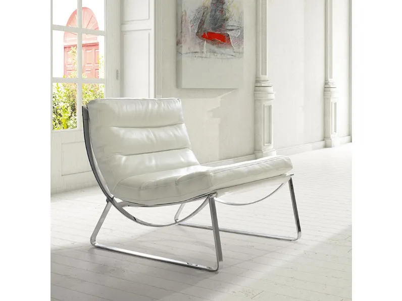 Poltroncina in pelle Cammeo di Natuzzi