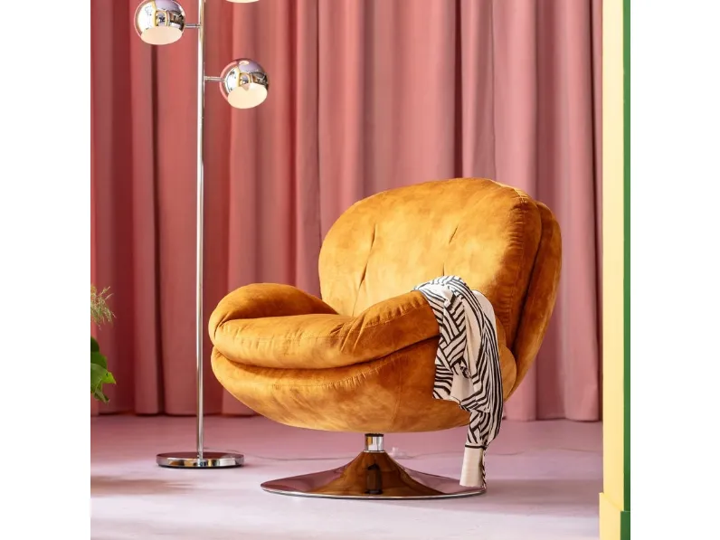 Poltrona girevole Cosy di Kare Design