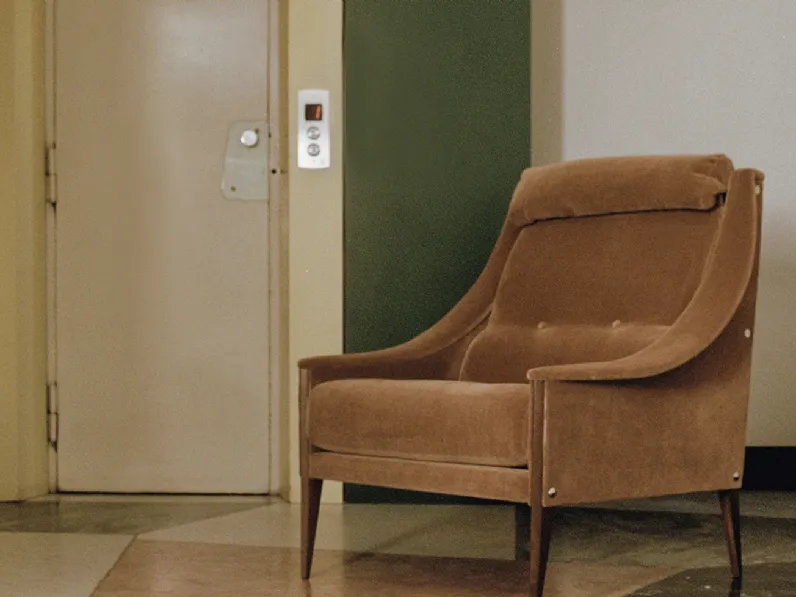 Poltrona Dezza in tessuto di Poltrona Frau