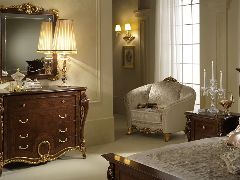 Poltrona in tessuto imbottito Donatello di Arredoclassic