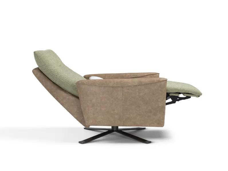 Poltrona relax con meccanismo recliner elettrico Egadi di Vis Comoda