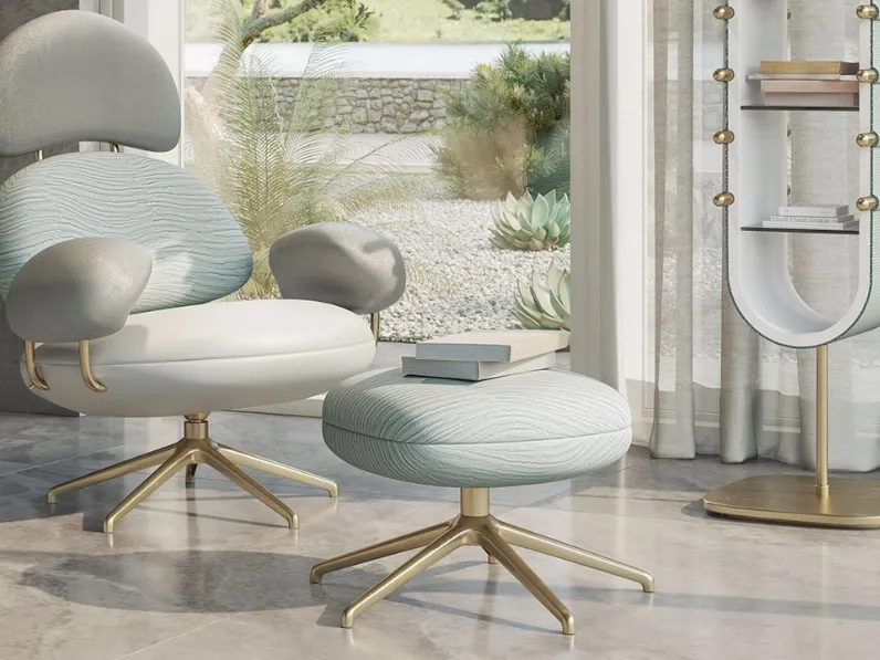 Poltrona di design in pelle Ensis di Natuzzi