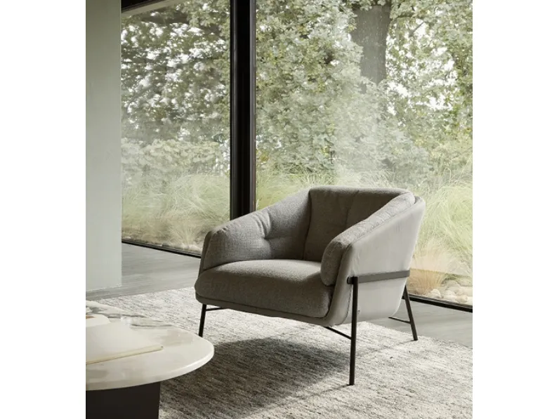 Poltroncina Fashion in tessuto imbottito di Nicoline