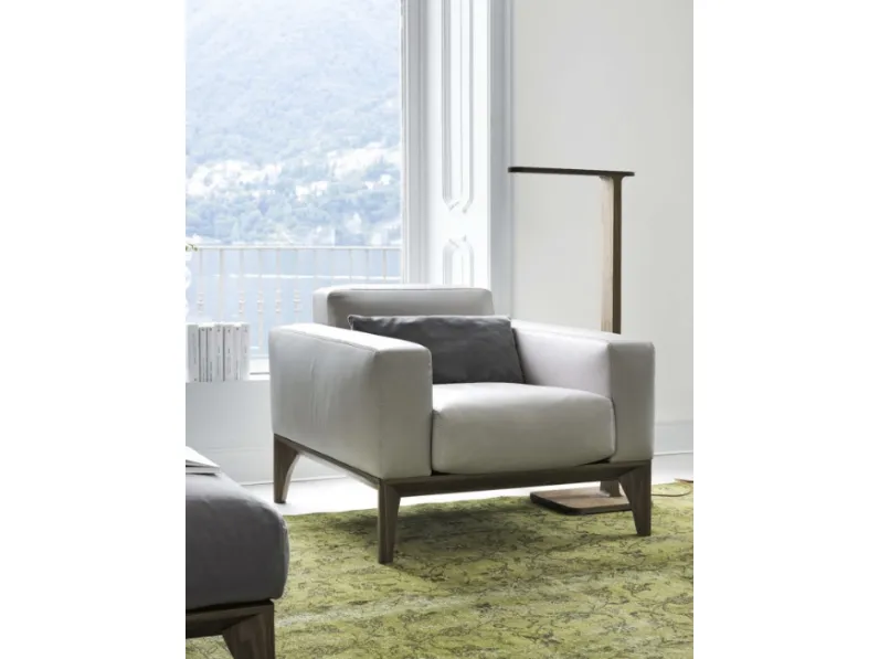 Poltrona Fellow di Porada