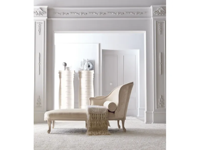 Poltrona in tessuto con struttura in legno Filippa Dormeuse di Cortezari