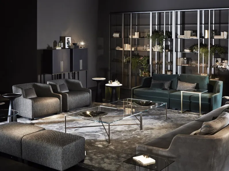 Poltrona First in tessuto imbottito di Gallotti&Radice