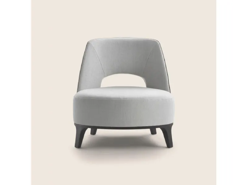 Poltroncina in tessuto imbottito Ermione di Flexform