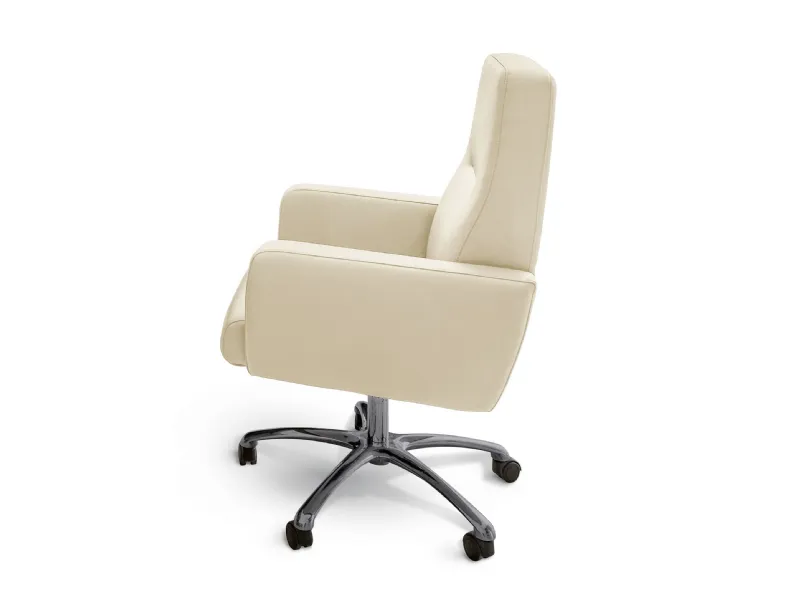 Poltrona girevole in ecopelle Gotham di Modesign