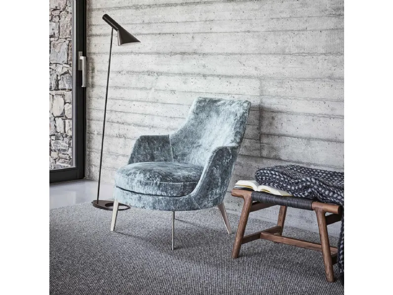 Poltrona in tessuto con piedini in metallo Guscio di Flexform