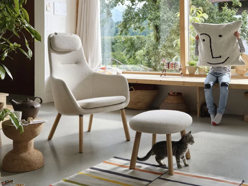 Poltrona HAL Lounge Chair & Ottoman di Vitra