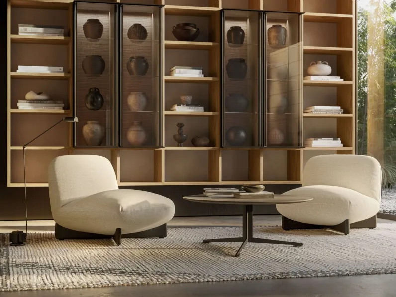 Poltrona in tessuto imbottito Hasu di Lema